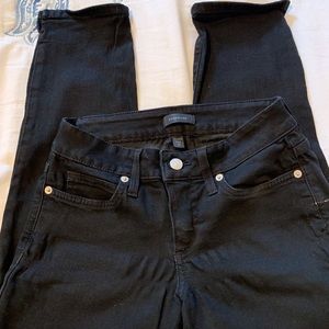 Bebe capris